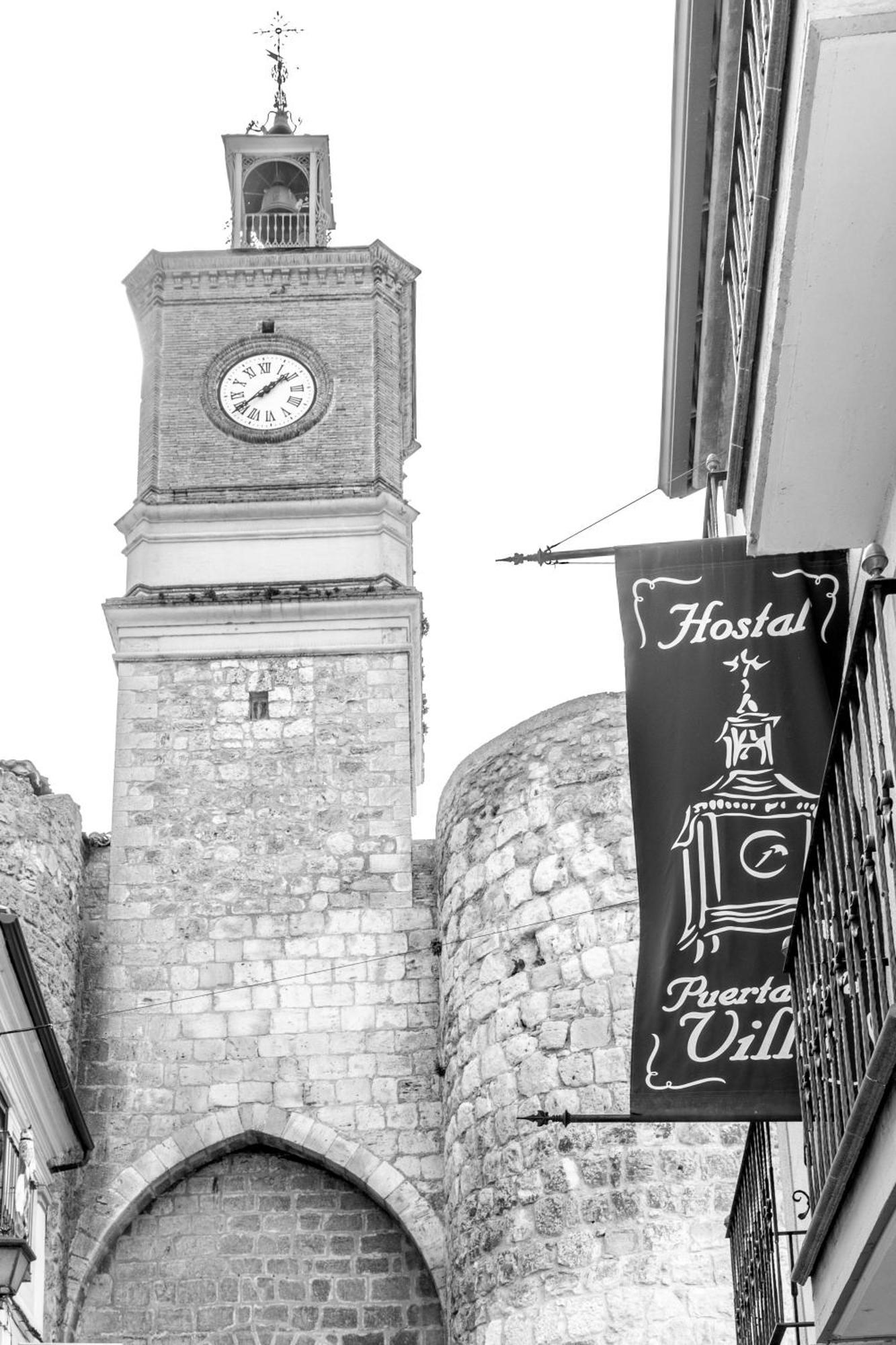 Hostal Sin Recep24H Puerta De La Villa - Pet Friendly & Restaurante Almazán Exteriör bild